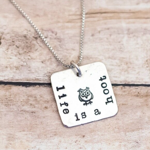 18 inch, Vintage Sterling Silver Life Is A Hoot Owl Necklace - X24 - Picture 1 of 3
